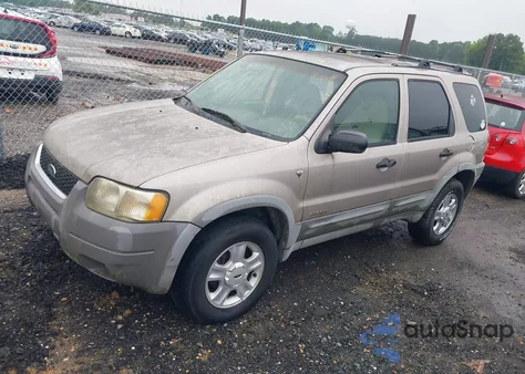 2001 Ford Escape Xlt из США, поврежденный, VIN 1FMYU03111KC55706